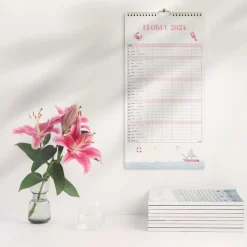 Burde Perhekalenteri 2024 Perhekalenteri Annie