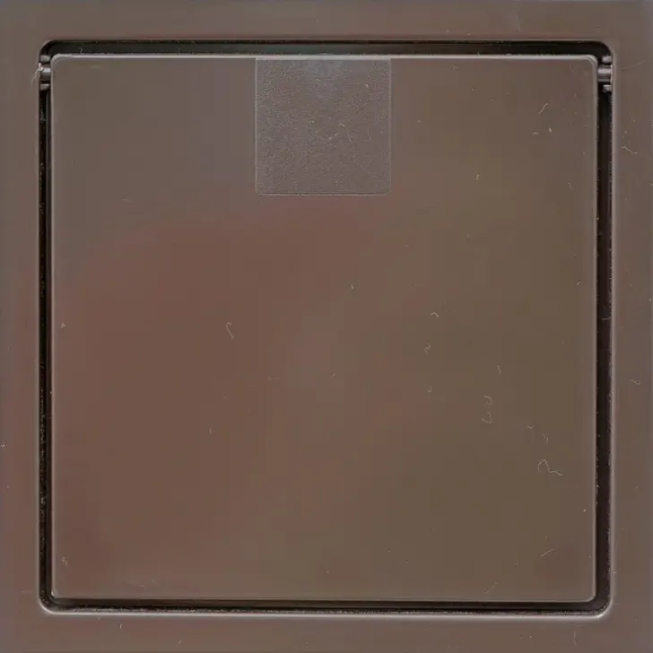 Puzer Ulospuhallussuoja Ruskea